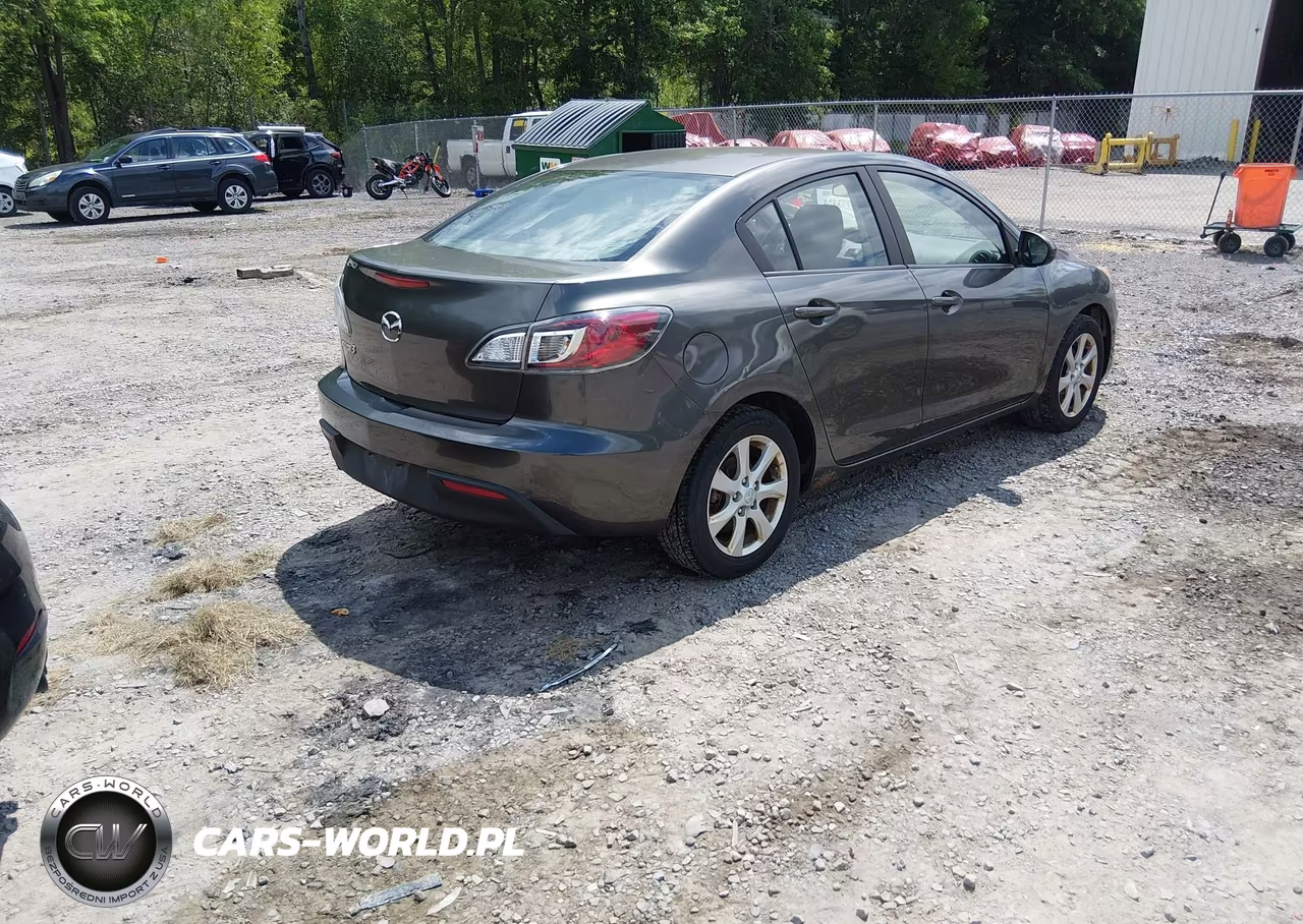 2011 Mazda Mazda3 I Touring VIN:JM1BL1VG8B1408254 - 4