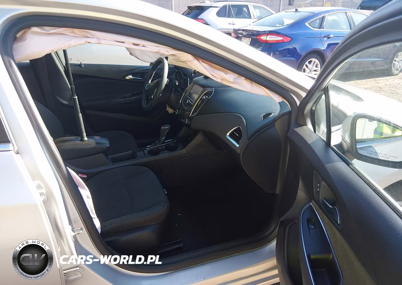 2017 Chevrolet Cruze Lt Auto VIN:1G1BE5SM5H7203341 - 5