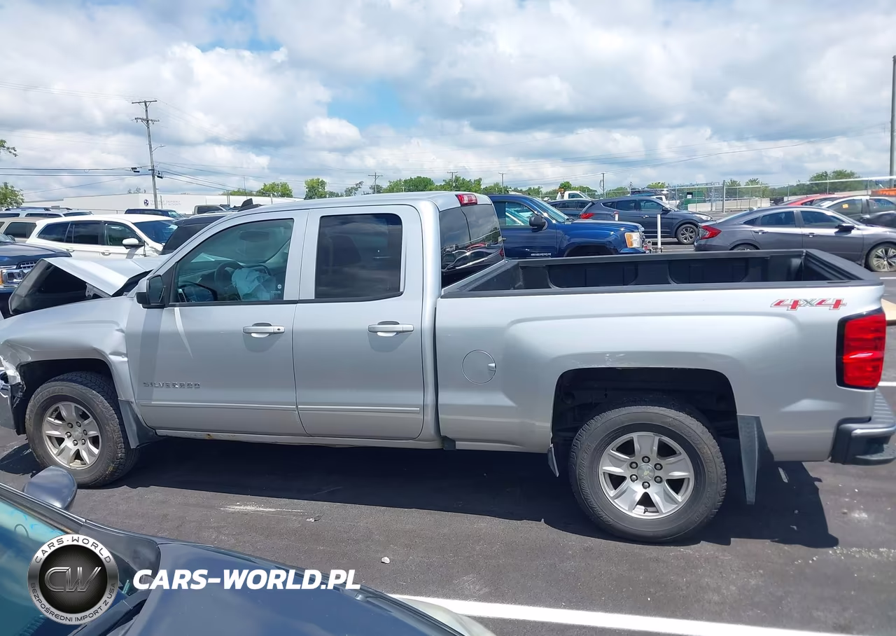 2017 Chevrolet Silverado 1500 Lt VIN:1GCVKREH8HZ123197 - 14