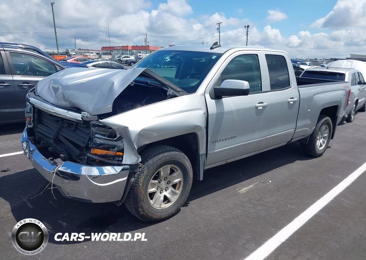 2017 Chevrolet Silverado 1500 Lt VIN:1GCVKREH8HZ123197 - 2