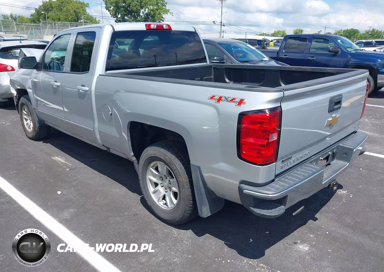 2017 Chevrolet Silverado 1500 Lt VIN:1GCVKREH8HZ123197 - 3