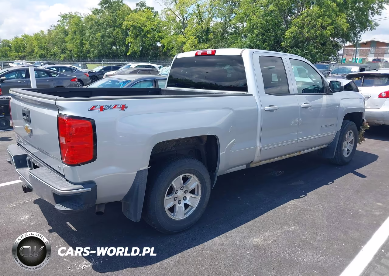 2017 Chevrolet Silverado 1500 Lt VIN:1GCVKREH8HZ123197 - 4