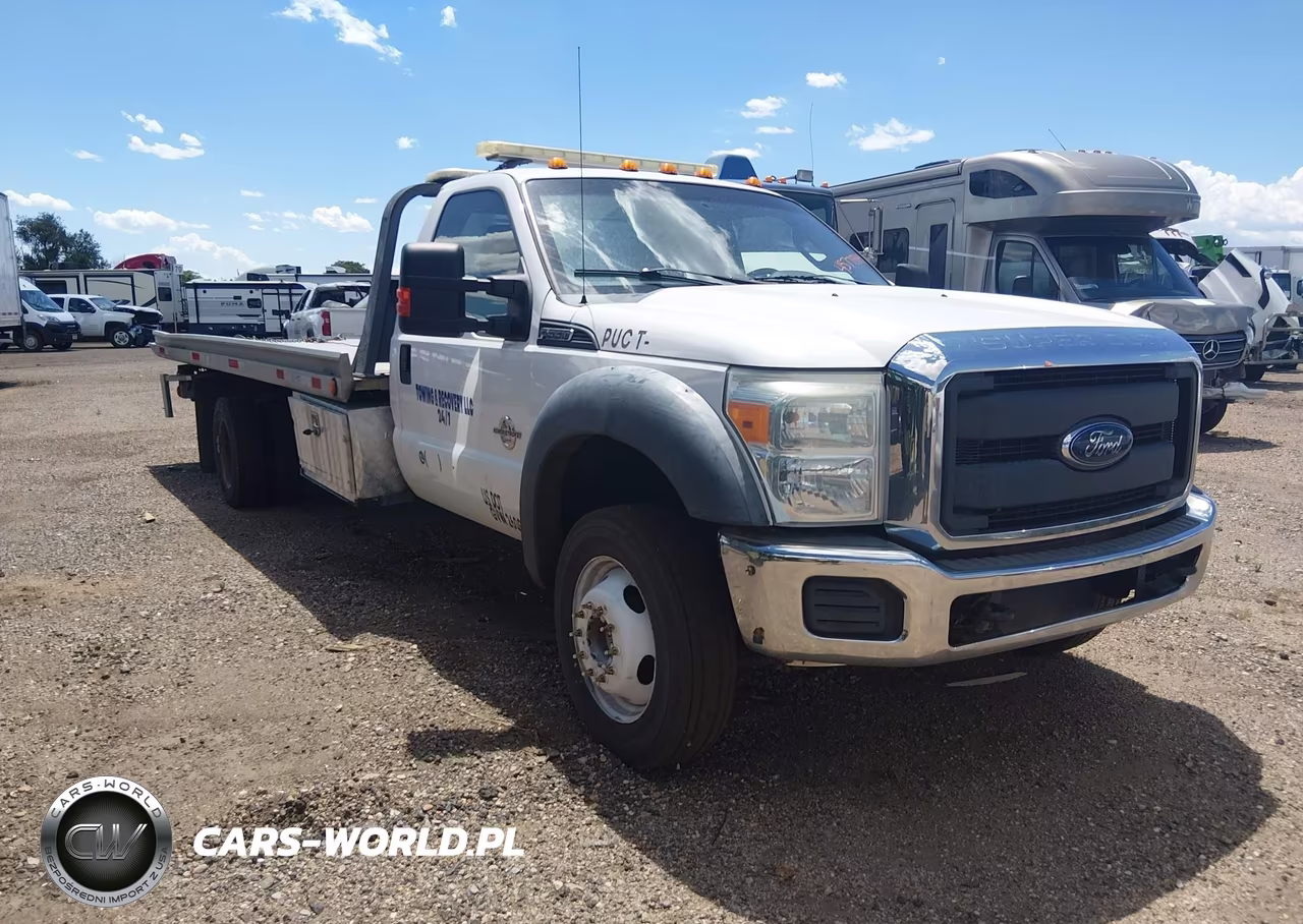 2014 Ford F-550 Chassis Xl