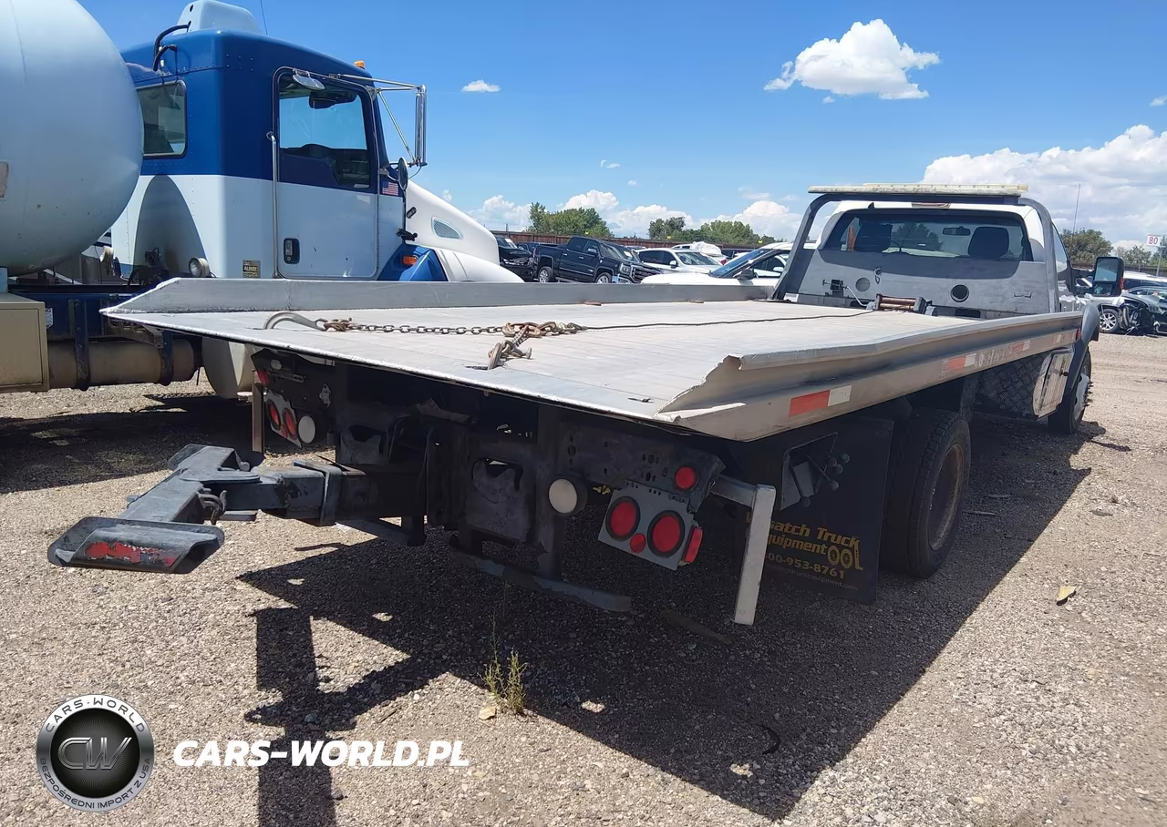 2014 Ford F-550 Chassis Xl VIN:1FDUF5HT0EEA86539 - 4