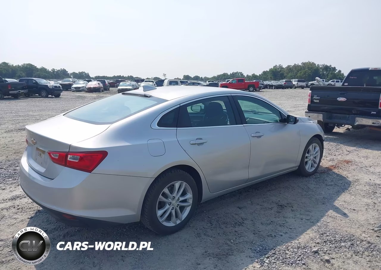2017 Chevrolet Malibu 1Lt VIN:1G1ZE5ST6HF242578 - 4