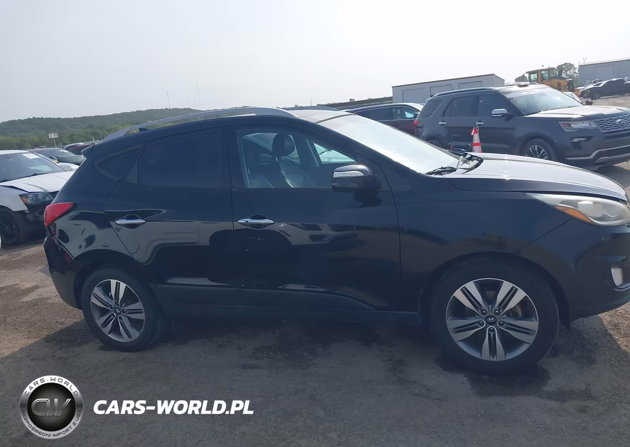 2015 Hyundai Tucson Limited VIN:KM8JU3AG3FU104517 - 13