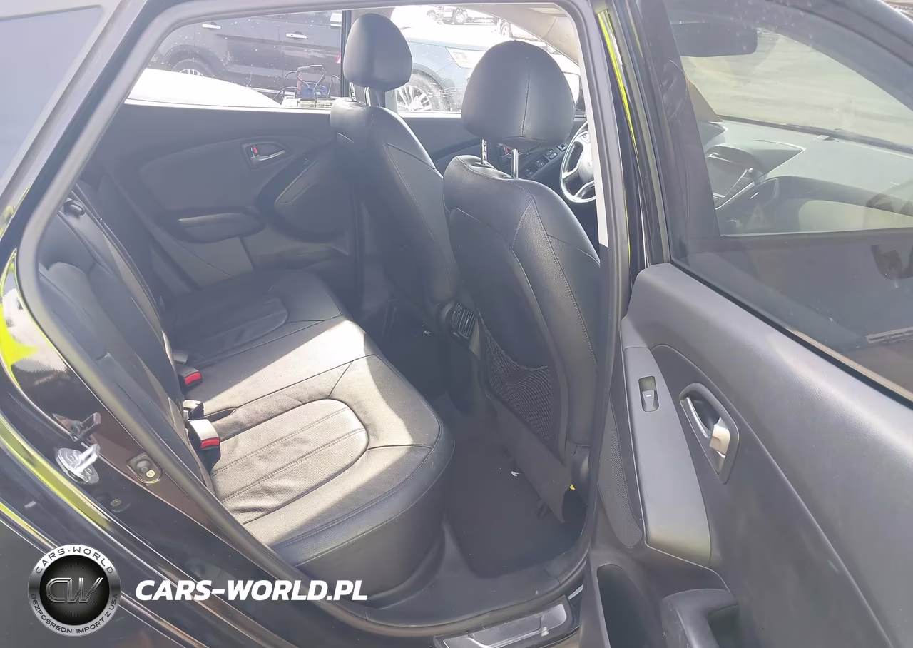 2015 Hyundai Tucson Limited VIN:KM8JU3AG3FU104517 - 8