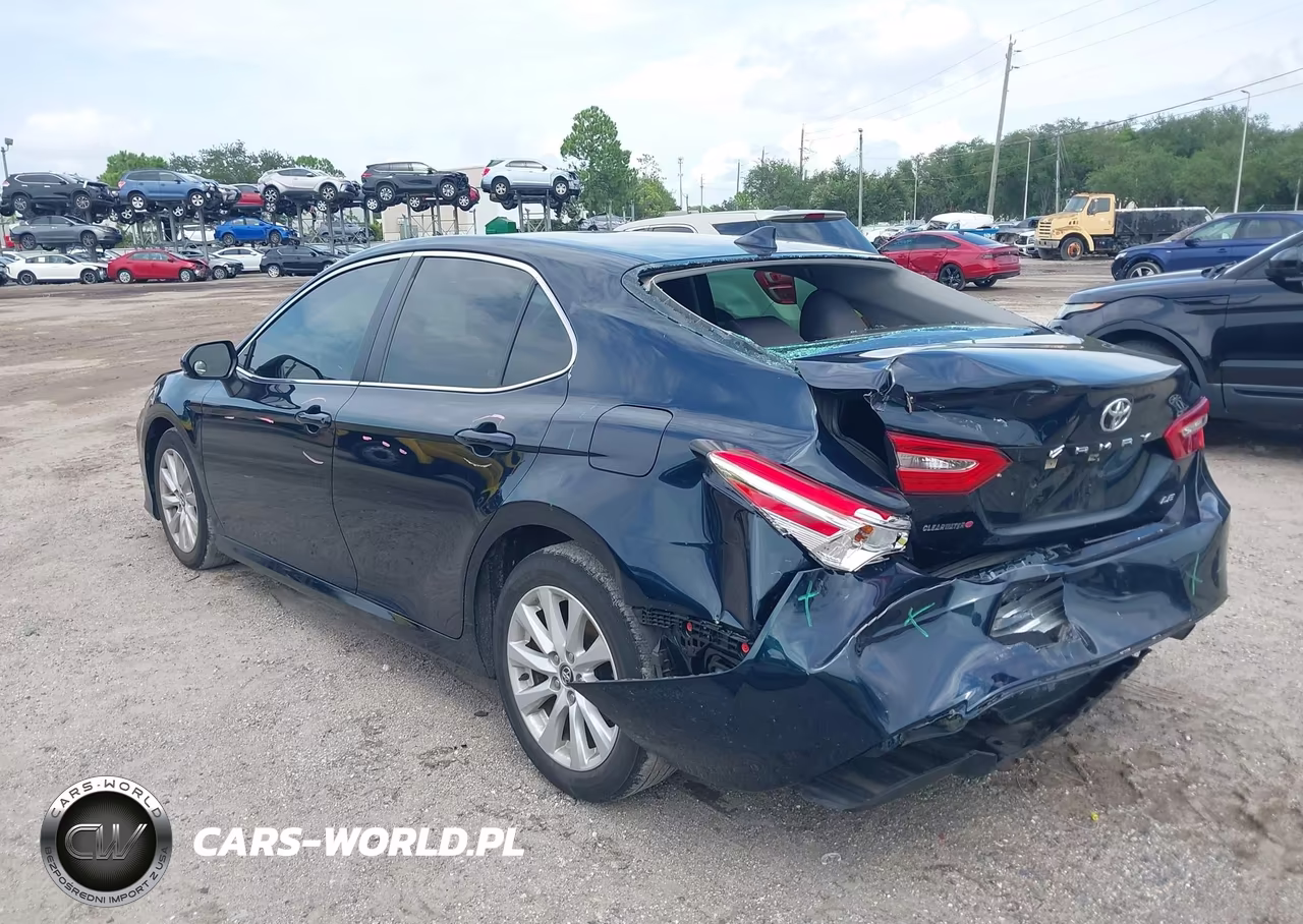 2020 Toyota Camry Le VIN:4T1C11AK2LU905283 - 3