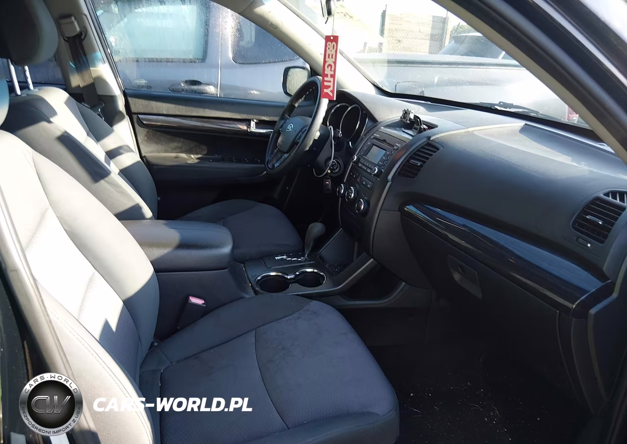 2013 Kia Sorento Lx VIN:5XYKTCA6XDG409627 - 5