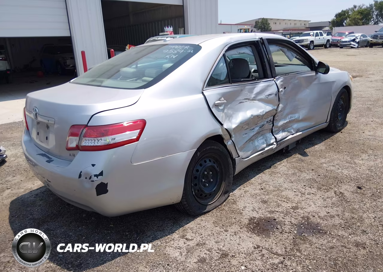 2011 Toyota Camry Le VIN:4T1BF3EK2BU149620 - 4
