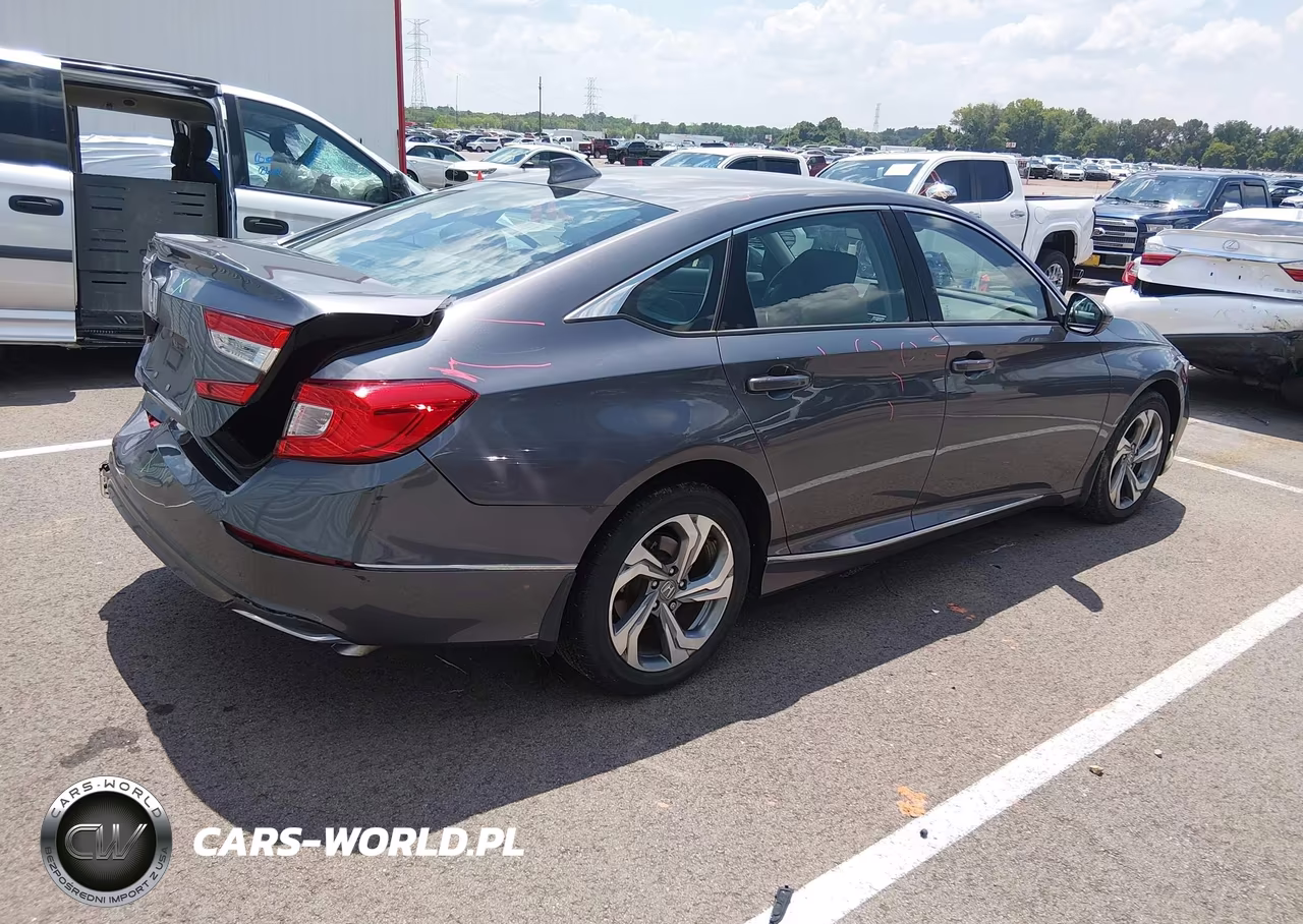 2018 Honda Accord Ex-L VIN:1HGCV1F52JA180585 - 4