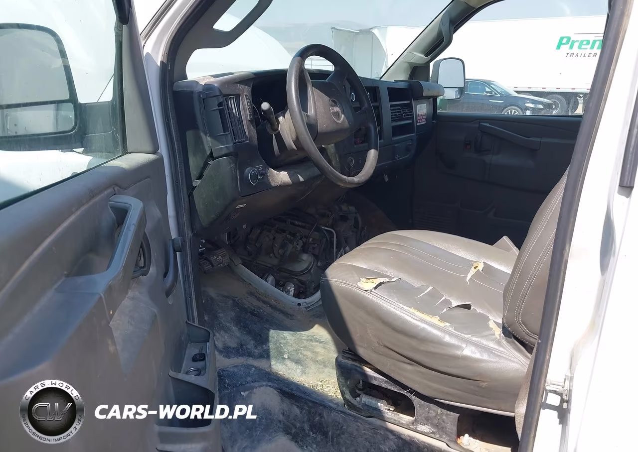 2017 GMC Savana Cutaway Work Van VIN:1GD07SFF0H1351401 - 7