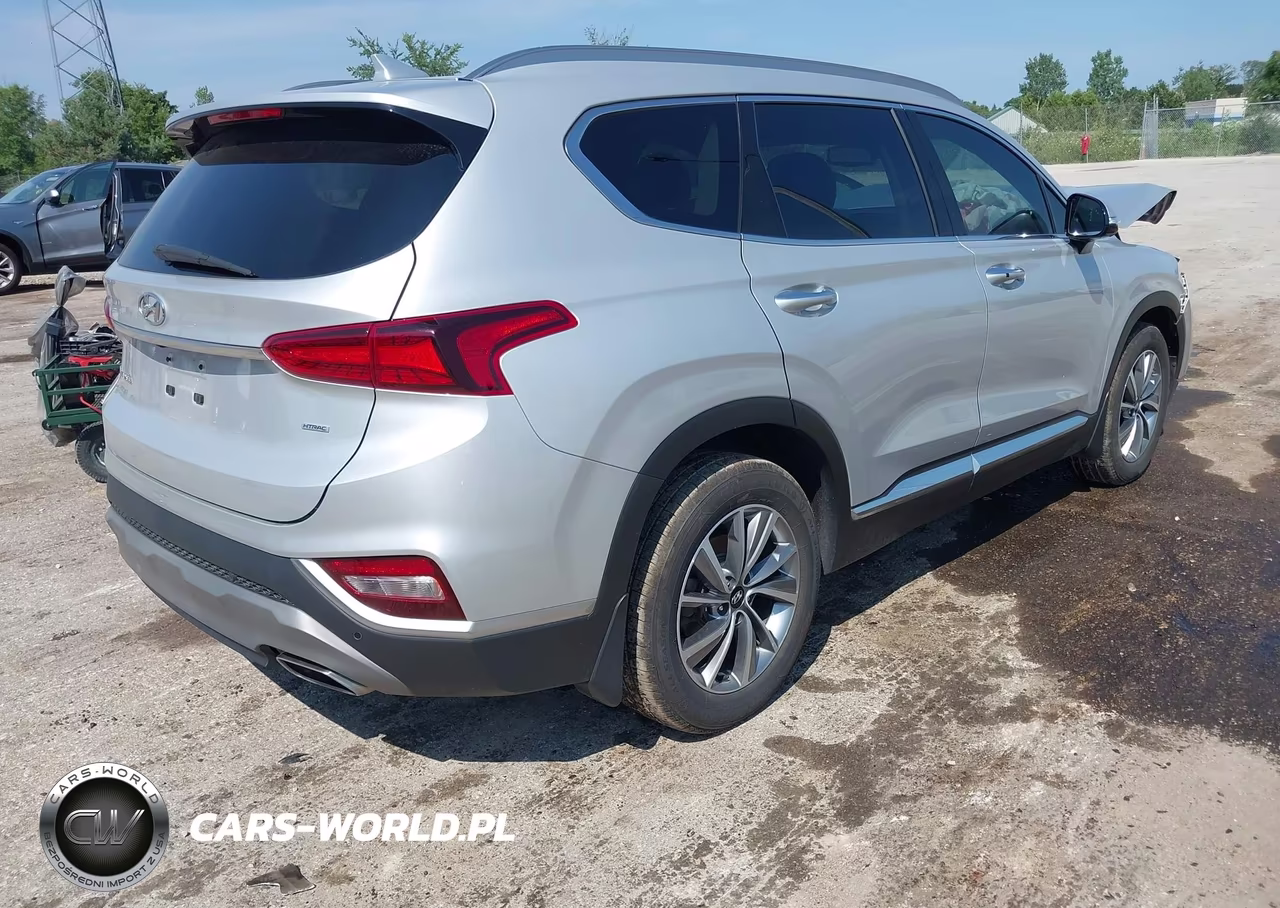 2019 Hyundai Santa Fe Ultimate VIN:5NMS5CAD8KH134402 - 4