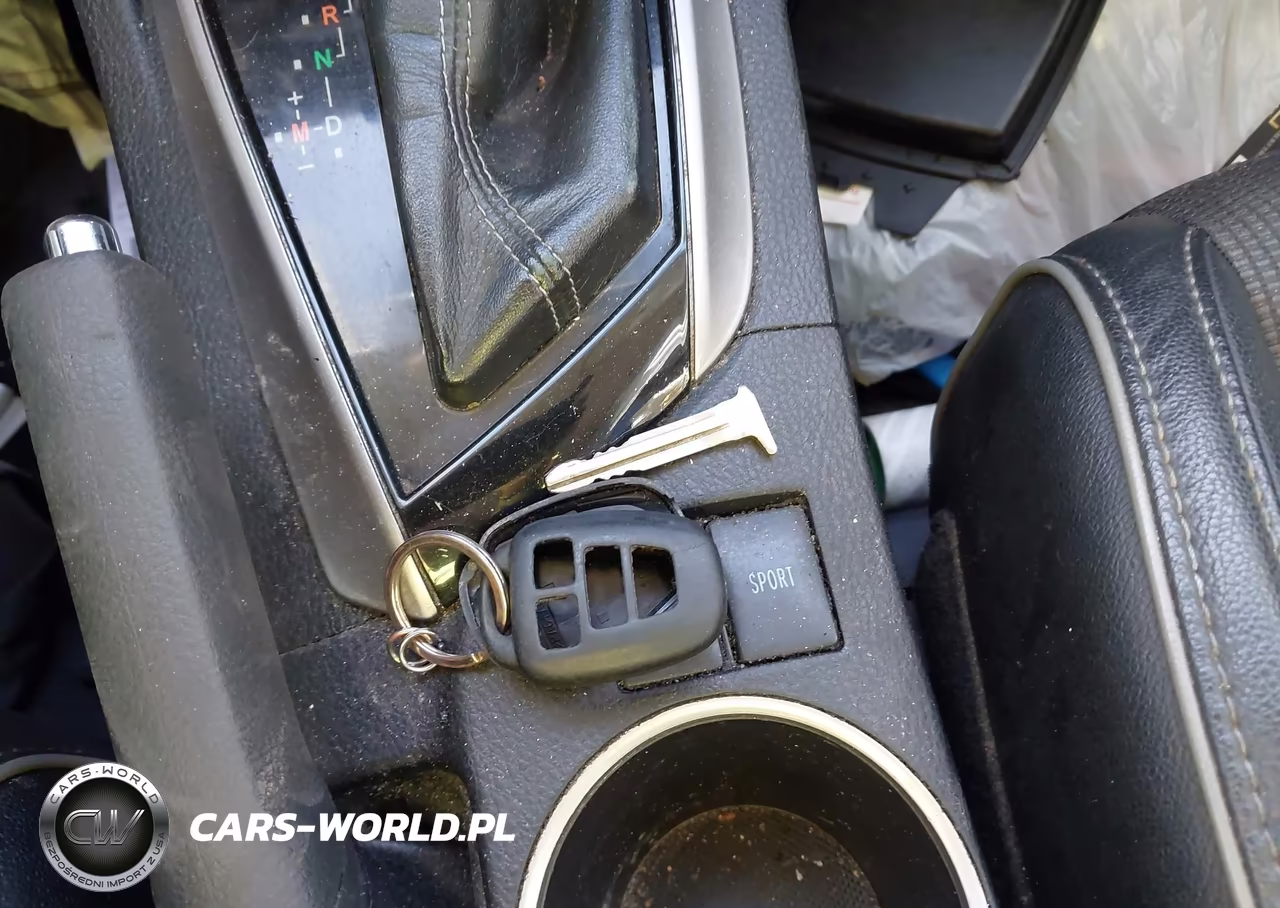 2014 Toyota Corolla S Plus VIN:5YFBURHE8EP133703 - 11