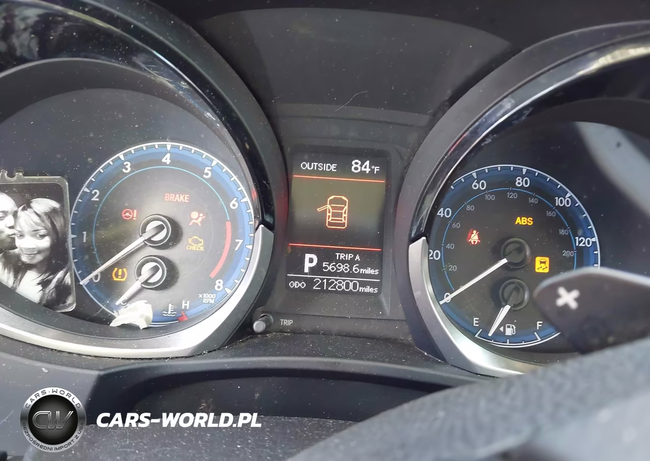 2014 Toyota Corolla S Plus VIN:5YFBURHE8EP133703 - 7