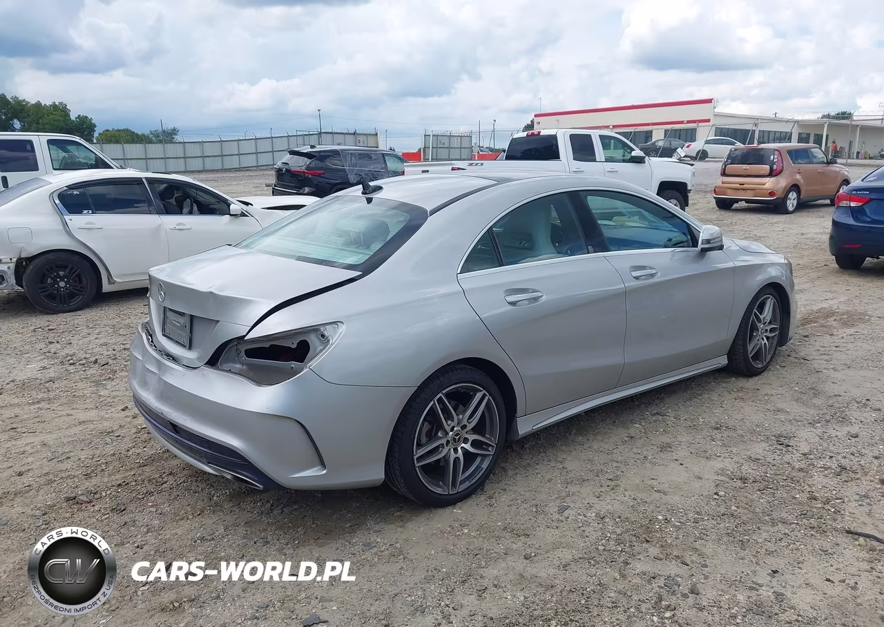 2018 Mercedes-Benz Cla 250 VIN:WDDSJ4EB3JN590700 - 4