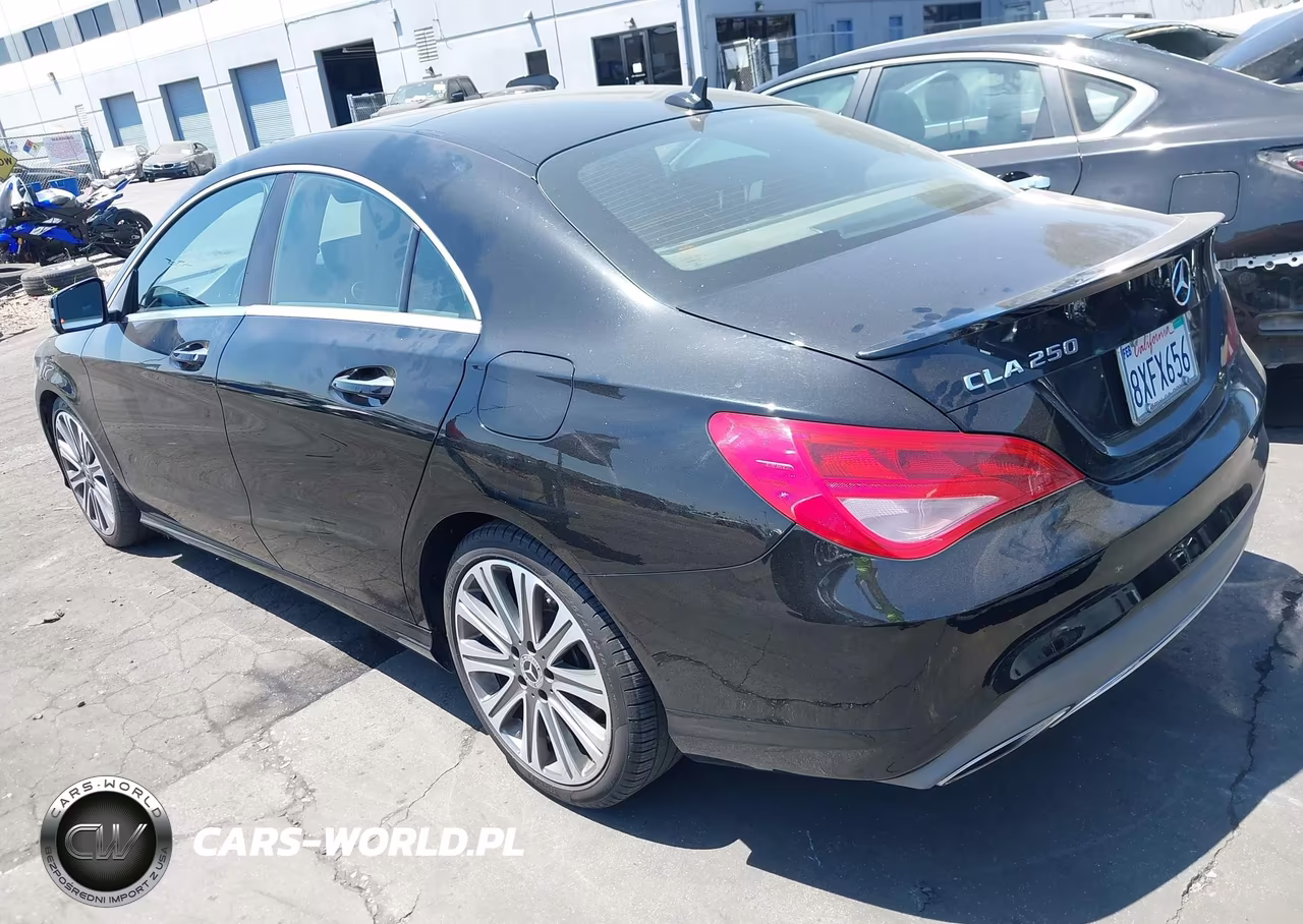2018 Mercedes-Benz Cla 250 4Matic VIN:WDDSJ4GB0JN612780 - 3