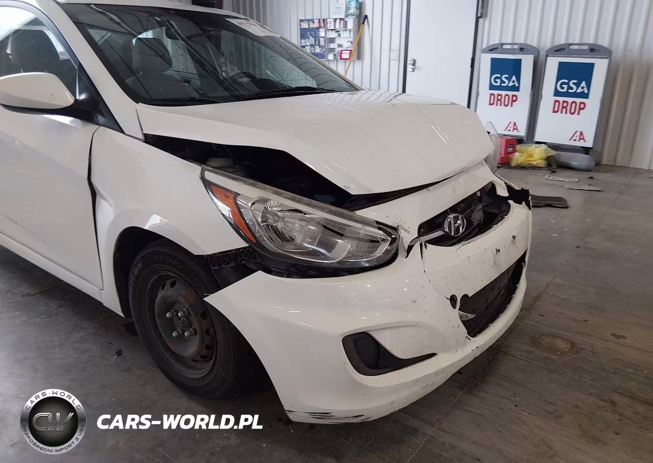 2015 Hyundai Accent Gls VIN:KMHCT4AE8FU919330 - 12