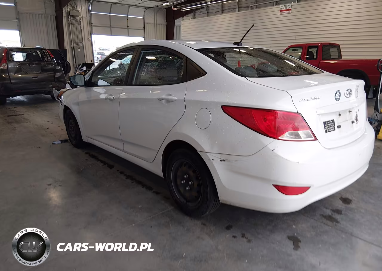 2015 Hyundai Accent Gls VIN:KMHCT4AE8FU919330 - 3