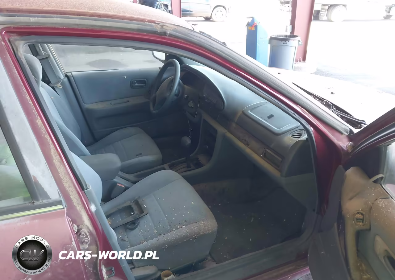 1996 Nissan Altima Xe-Gxe-Se-Gle VIN:1N4BU31D3TC176470 - 5