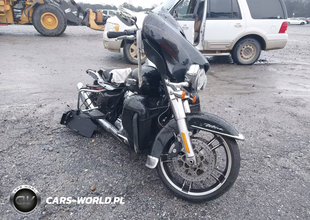 2018 Harley-Davidson Flhtcu Ultra Classic Electra Gld VIN:1HD1FCC10JB620733 - 1