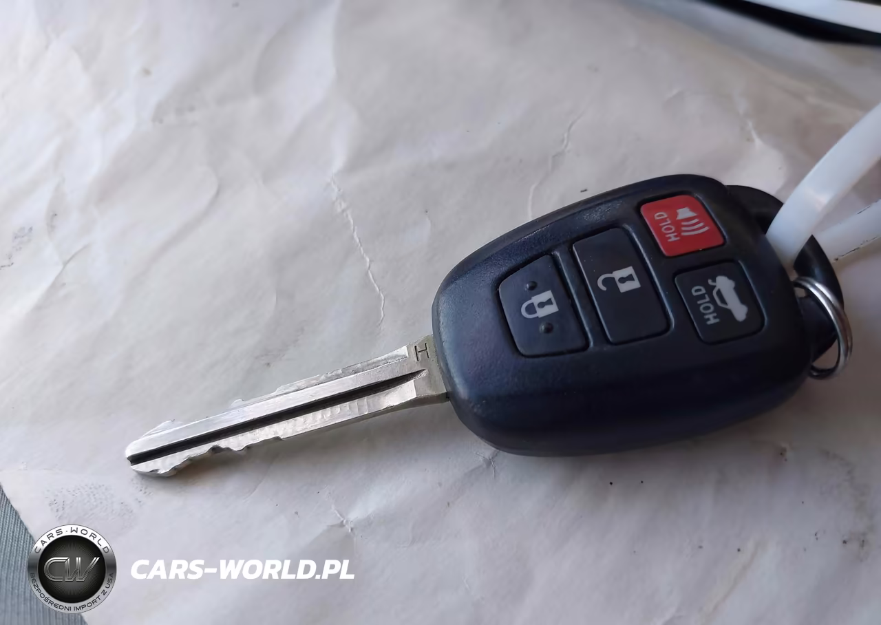 2018 Toyota Corolla Se VIN:5YFBURHE7JP810248 - 11