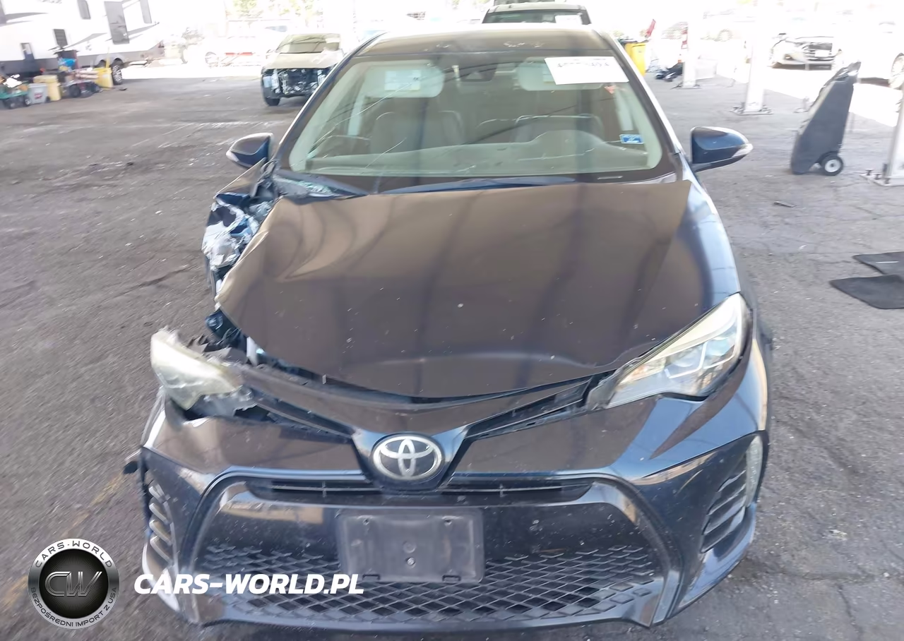 2018 Toyota Corolla Se VIN:5YFBURHE7JP810248 - 12
