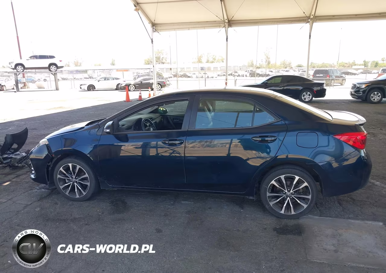 2018 Toyota Corolla Se VIN:5YFBURHE7JP810248 - 14