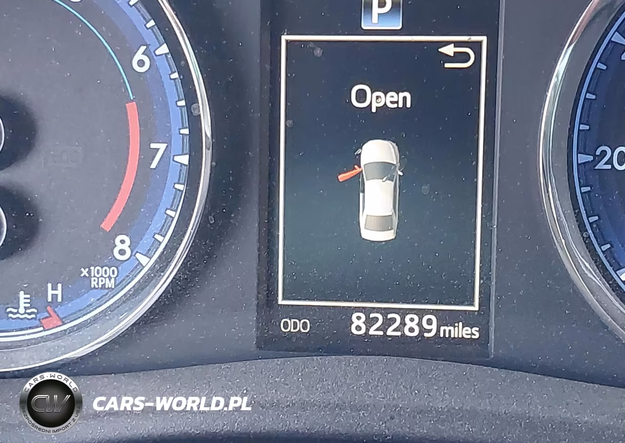 2018 Toyota Corolla Se VIN:5YFBURHE7JP810248 - 15