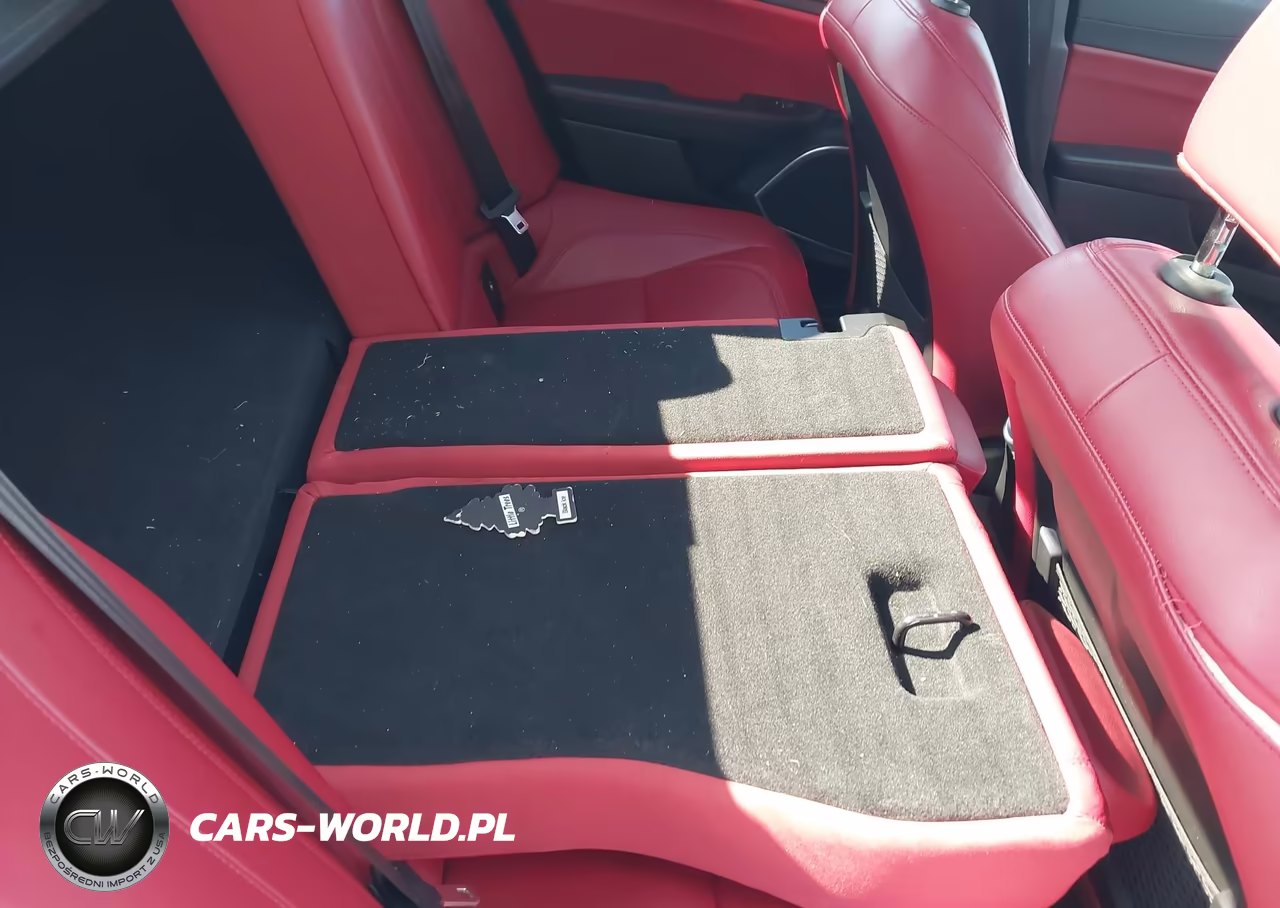 2020 Alfa Romeo Giulia Ti Awd VIN:ZARFANBN4L7638900 - 8