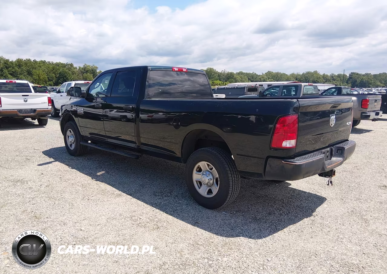 2018 Ram 3500 Tradesman 4X4 8' Box VIN:3C63R3GT0JG344033 - 3