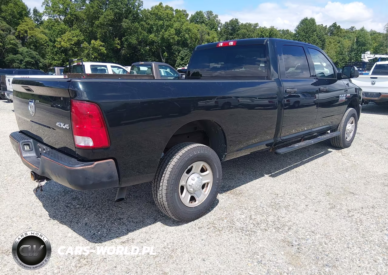 2018 Ram 3500 Tradesman 4X4 8' Box VIN:3C63R3GT0JG344033 - 4