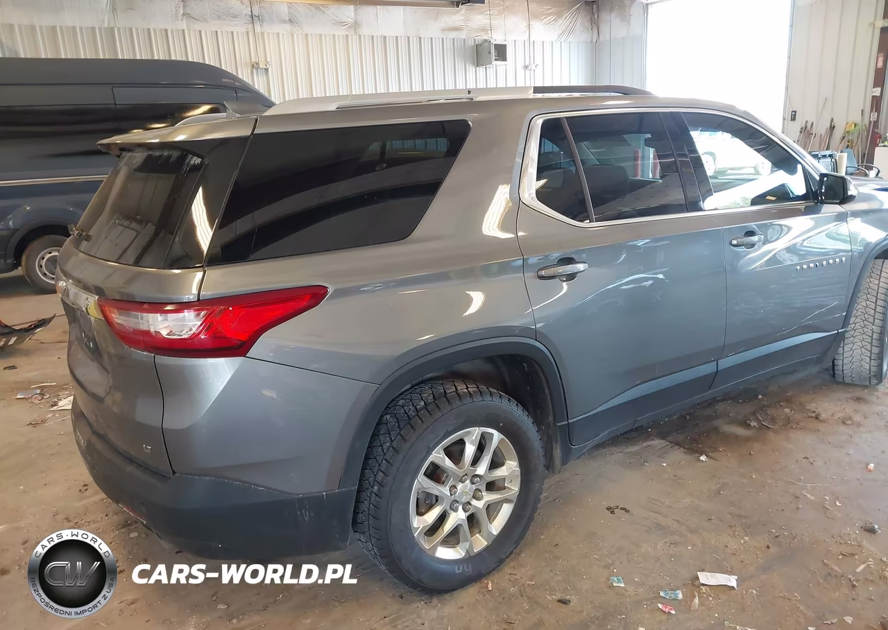 2018 Chevrolet Traverse 1Lt VIN:1GNEVGKW5JJ216401 - 4