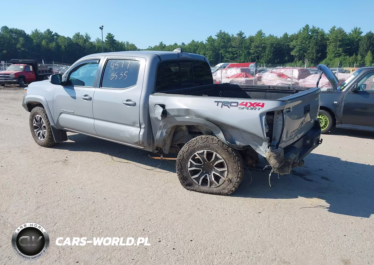 2021 Toyota Tacoma Trd Sport VIN:3TYCZ5AN5MT020584 - 3