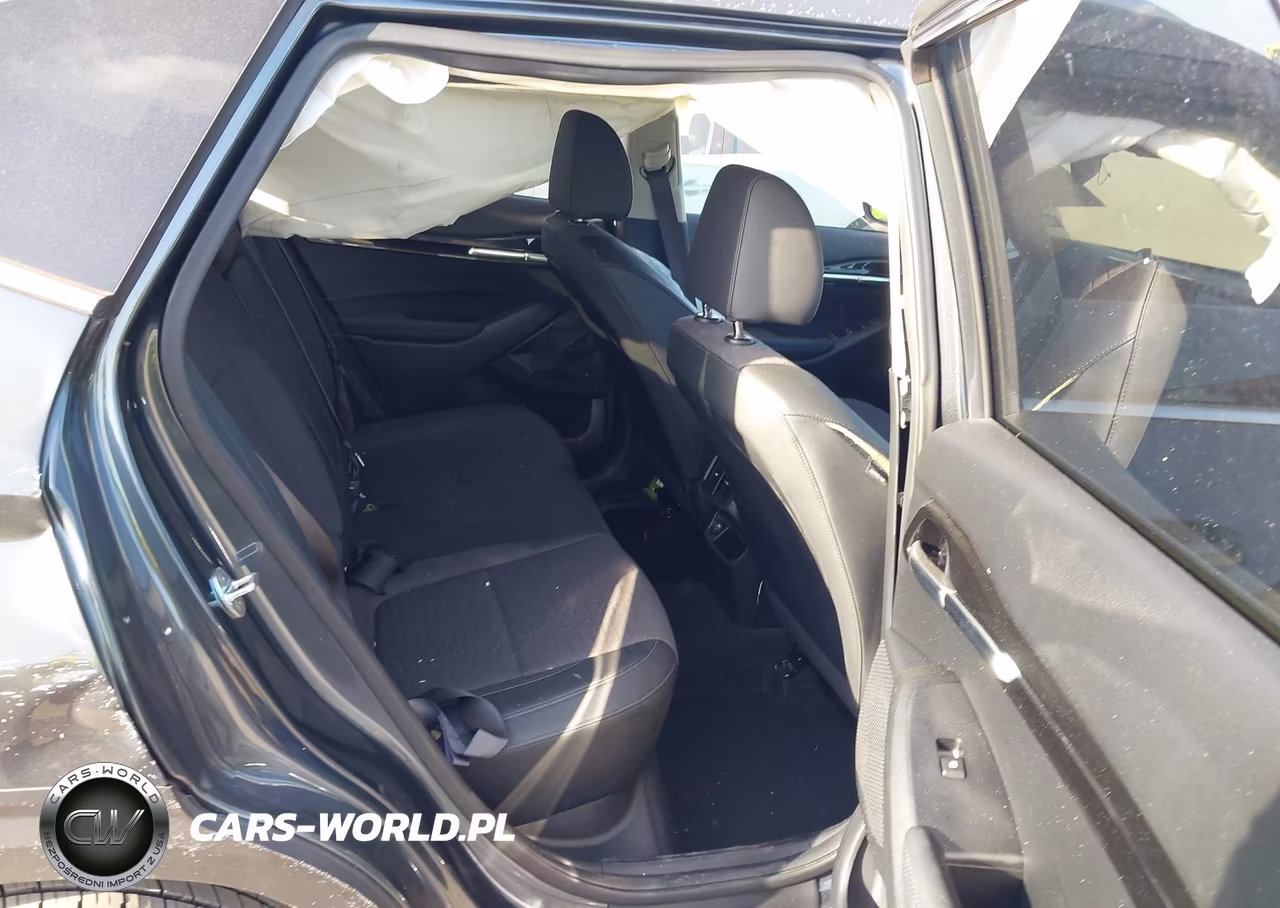 2023 Kia Seltos S VIN:KNDEU2AA5P7387157 - 8