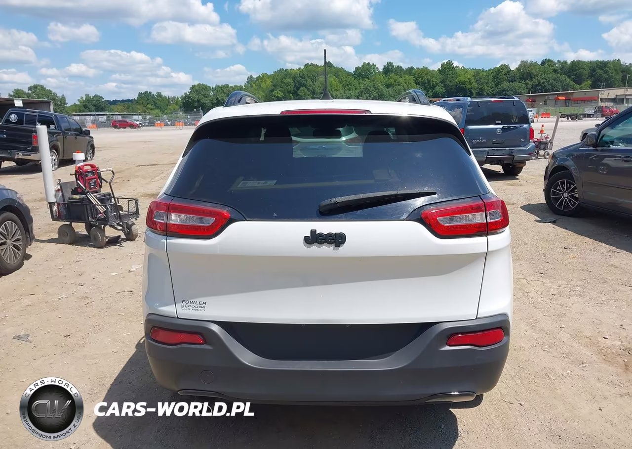 2017 Jeep Cherokee Altitude VIN:1C4PJLAB4HW641934 - 16