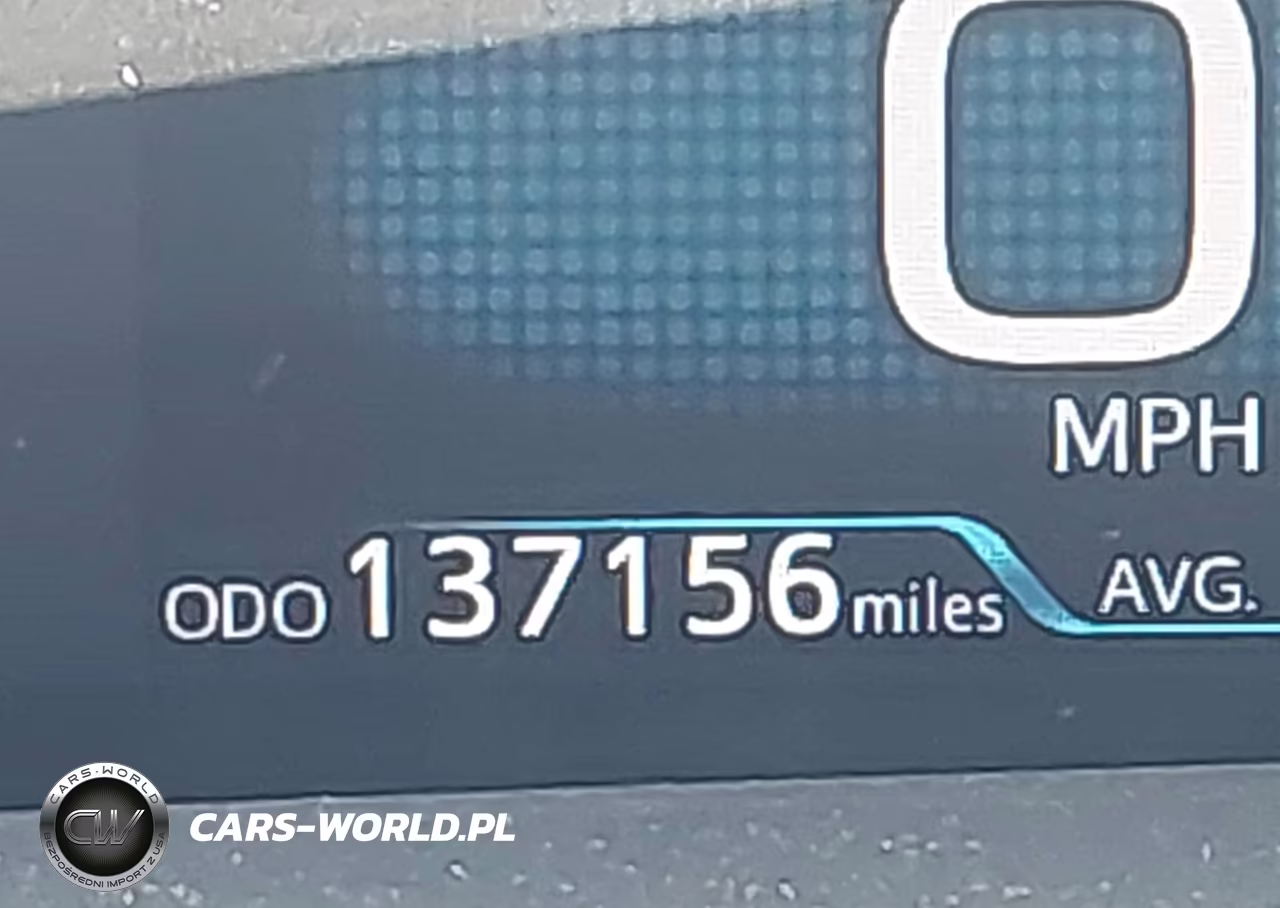 2016 Toyota Prius Four VIN:JTDKARFU8G3000812 - 15