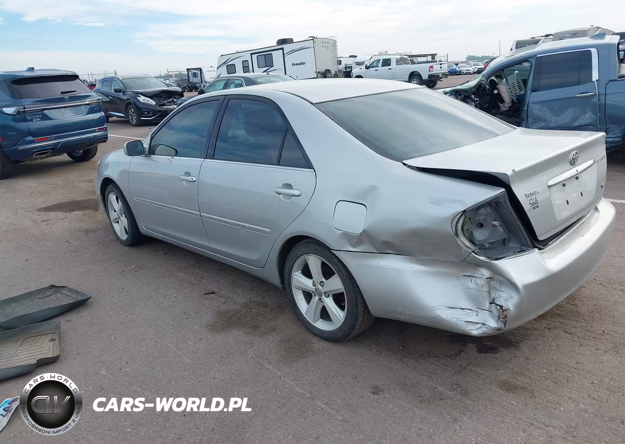 2005 Toyota Camry Xle V6 VIN:4T1BF30KX5U094345 - 3