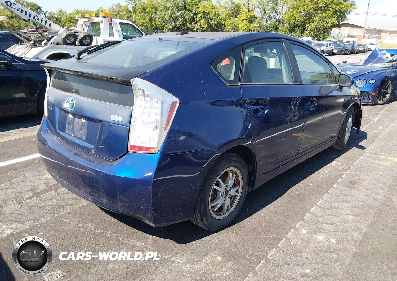 2010 Toyota Prius Iii VIN:JTDKN3DU9A1007419 - 4
