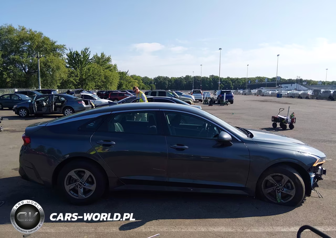 2023 Kia K5 Lxs VIN:5XXG14J21PG168791 - 13