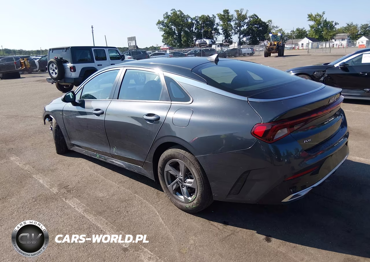 2023 Kia K5 Lxs VIN:5XXG14J21PG168791 - 3