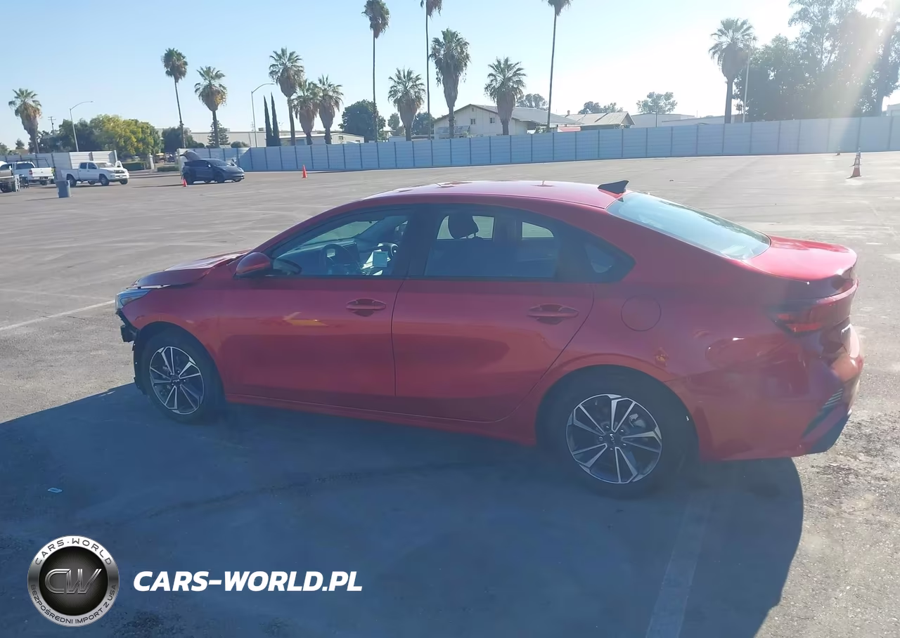 2024 Kia Forte Lxs VIN:3KPF24AD3RE758318 - 14