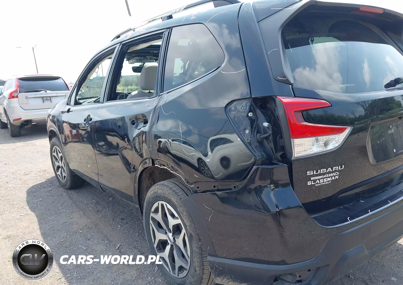 2020 Subaru Forester Premium VIN:JF2SKAGC3LH603119 - 20