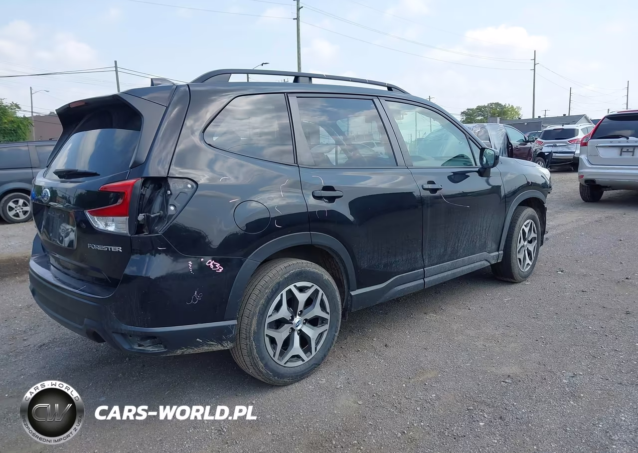 2020 Subaru Forester Premium VIN:JF2SKAGC3LH603119 - 4