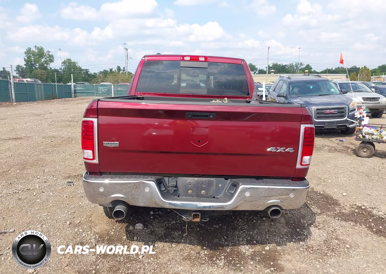 2017 Ram 1500 Laramie VIN:1C6RR7NT0HS842773 - 17