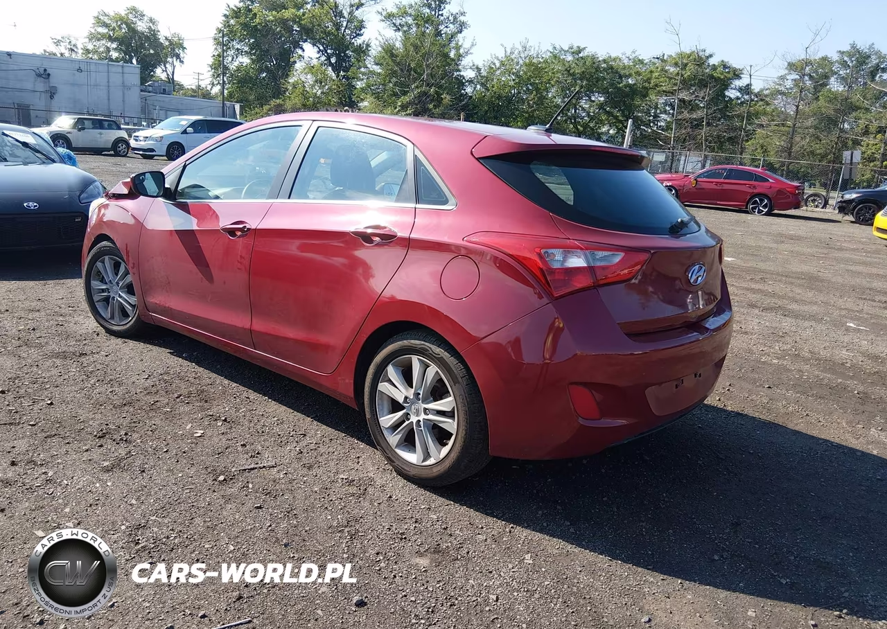 2015 Hyundai Elantra Gt VIN:KMHD35LH9FU235288 - 3