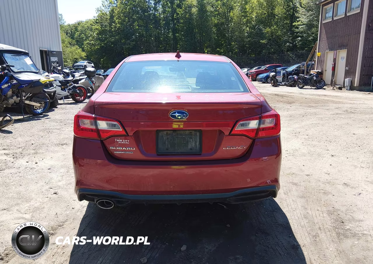 2018 Subaru Legacy 2.5I Premium VIN:4S3BNAC6XJ3036701 - 16