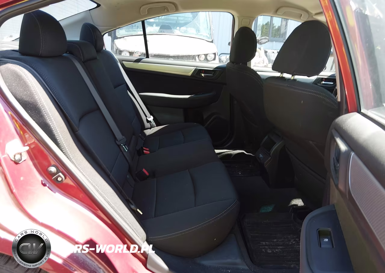 2018 Subaru Legacy 2.5I Premium VIN:4S3BNAC6XJ3036701 - 8