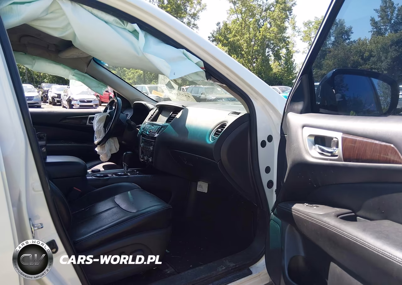2014 Nissan Pathfinder Platinum VIN:5N1AR2MM4EC714928 - 5