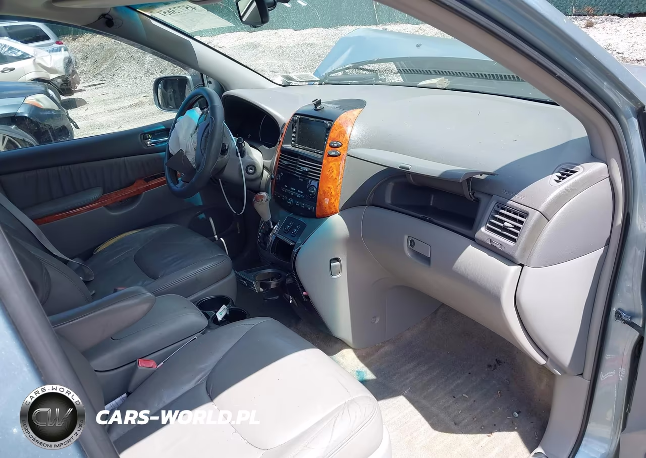2010 Toyota Sienna Limited VIN:5TDYK4CC0AS332125 - 5